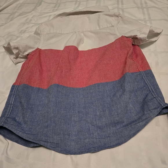 Lot of 2 boys size 6 shirts (OshKosh and Cat & Jack) - Picture 3 of 8